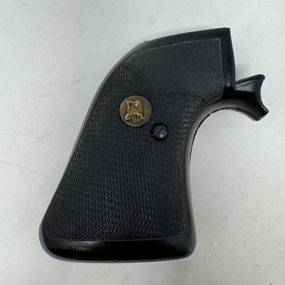 Pachmayr Presentation Grip for Ruger Blackhawk Black Rubber Checkered w/ Scree